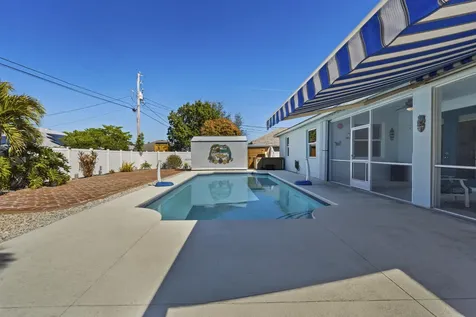 393 SW Alcan Drive Port St Lucie FL 34953