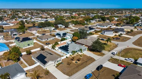 393 SW Alcan Drive Port St Lucie FL 34953