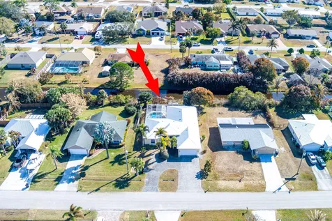 2332 SE Maslan Avenue Port St Lucie FL 34952
