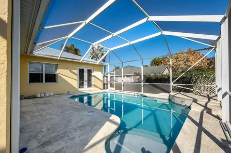 2332 SE Maslan Avenue Port St Lucie FL 34952
