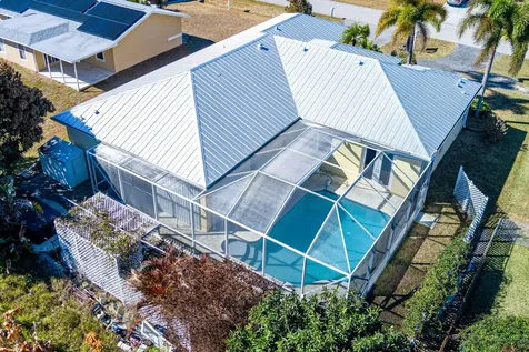 2332 SE Maslan Avenue Port St Lucie FL 34952