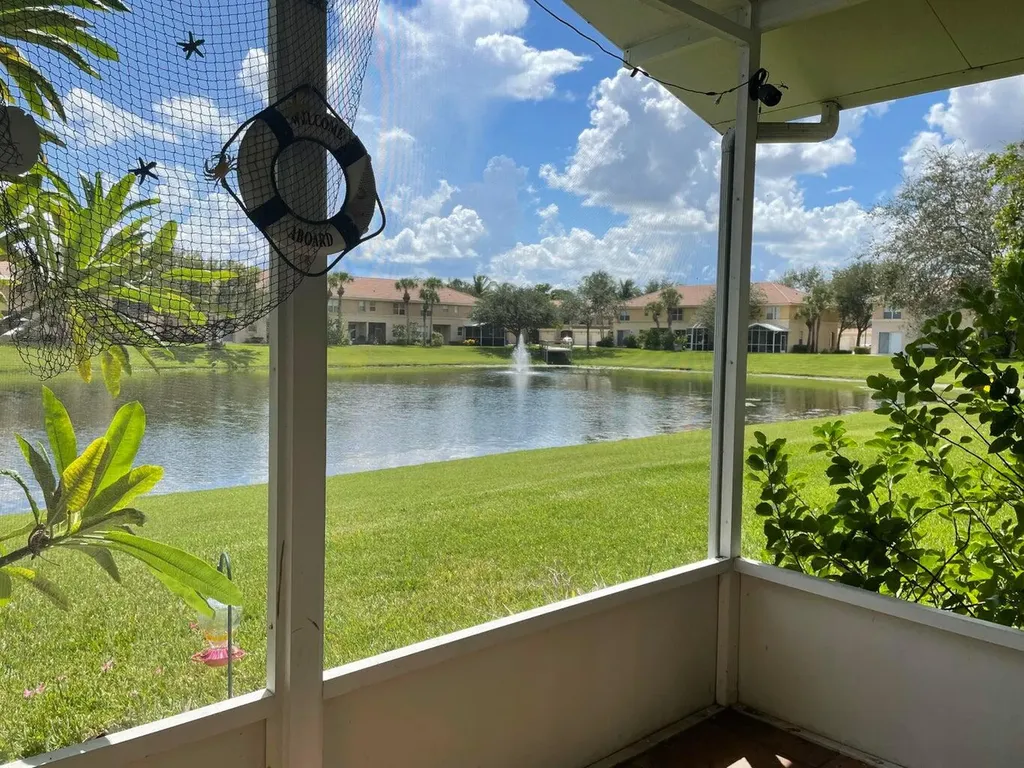 274 River Bluff Lane Royal Palm Beach FL 33411