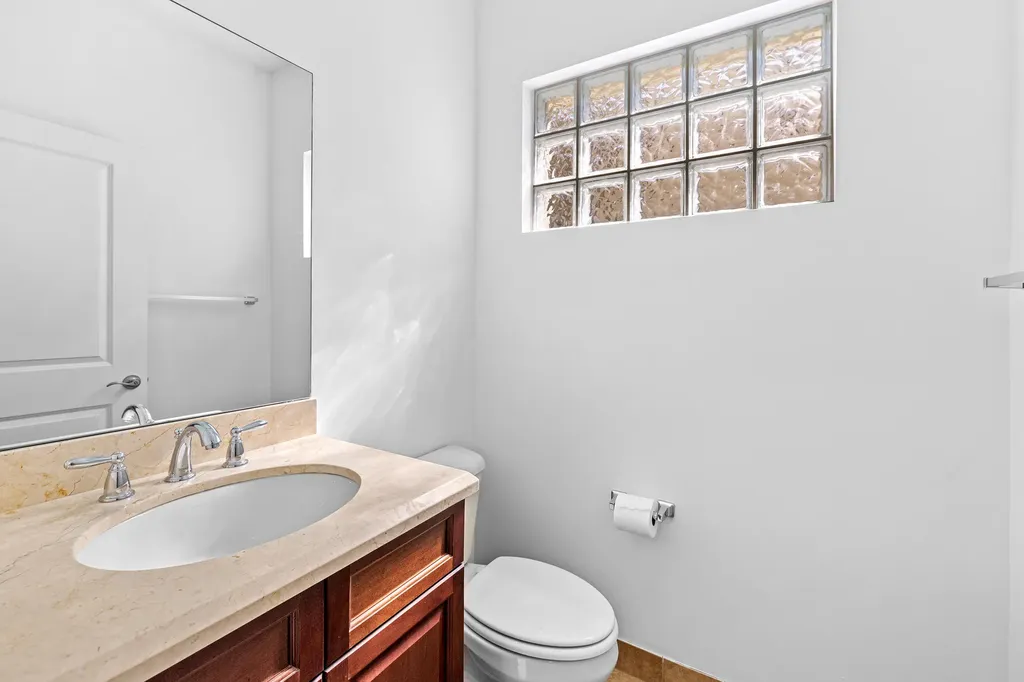 2705 Pienza Circle Royal Palm Beach FL 33411
