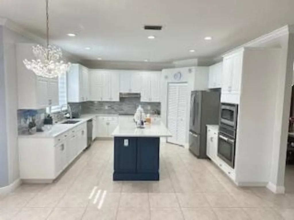 550 Cypress Crossing Wellington FL 33414