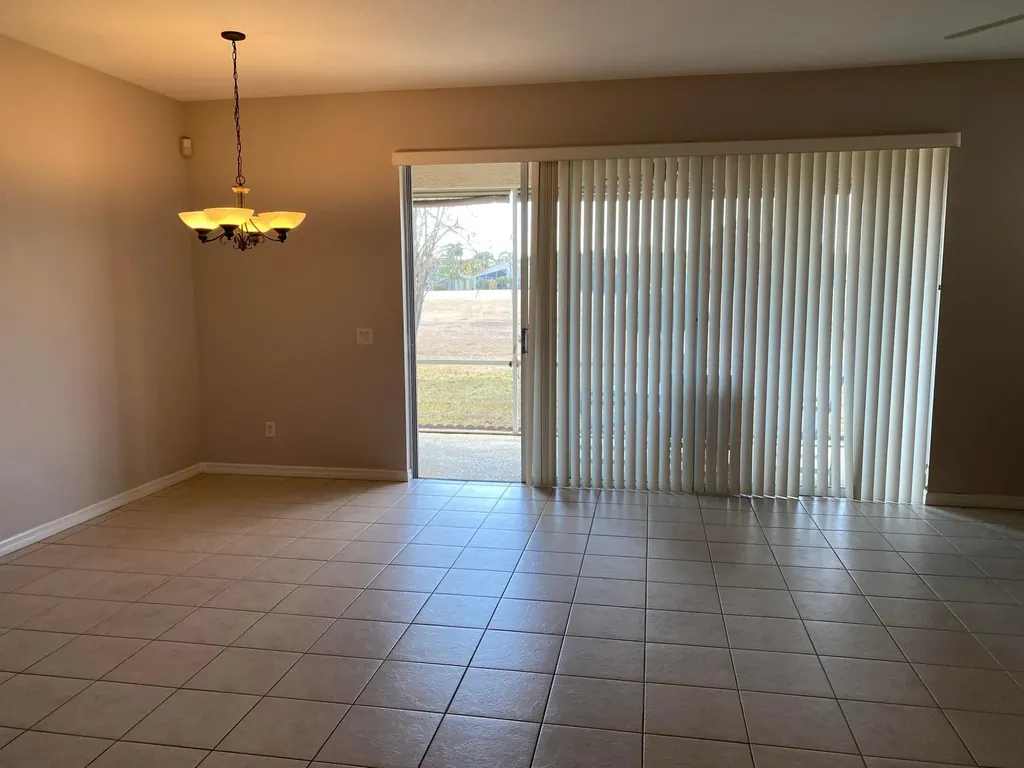 546 Waverly Circle Port St Lucie FL 34983