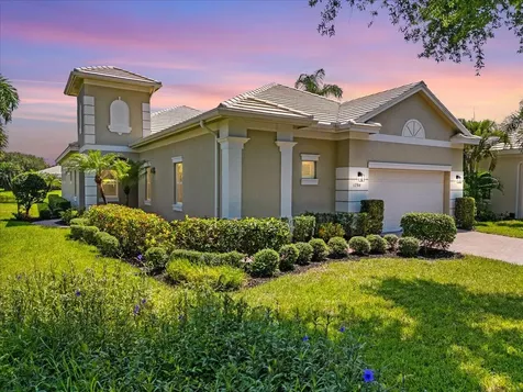 1254 River Reach Drive Vero Beach FL 32967