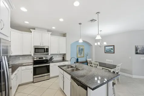 11554 SW Lake Park Drive Port St Lucie FL 34987