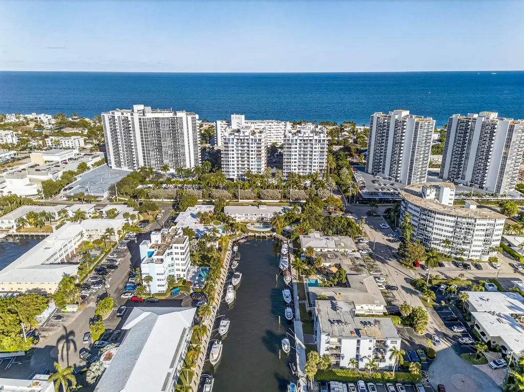 2815 NE 33rd Avenue Fort Lauderdale FL 33308