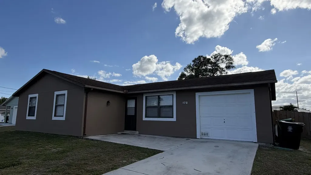 172 SW Crescent Avenue Port St Lucie FL 34984