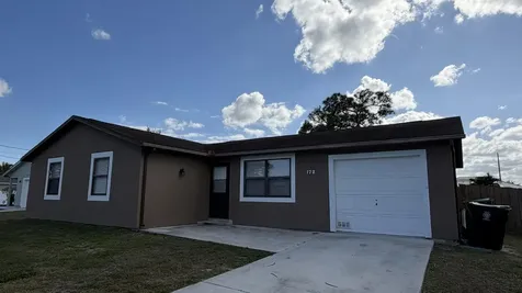 172 SW Crescent Avenue Port St Lucie FL 34984