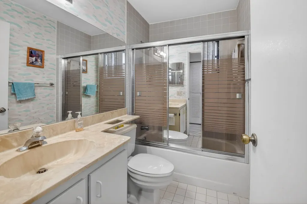 5900 Sunswept Lane Boynton Beach FL 33437