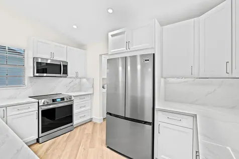 1662 Royal Forest Court West Palm Beach FL 33406