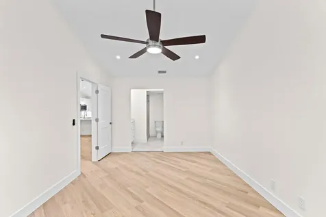 1662 Royal Forest Court West Palm Beach FL 33406
