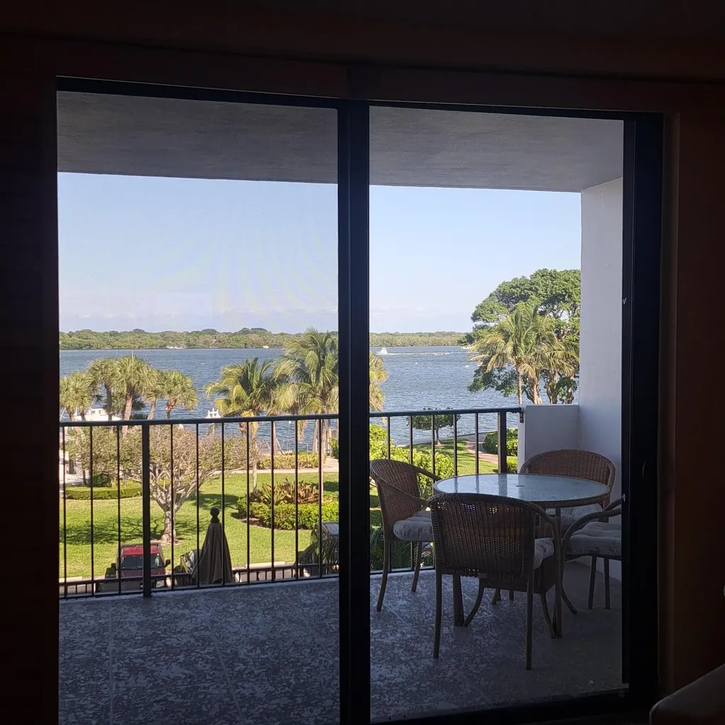 1200 Marine Way North Palm Beach FL 33408