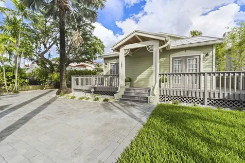 122 S Lake Drive Lantana FL 33462