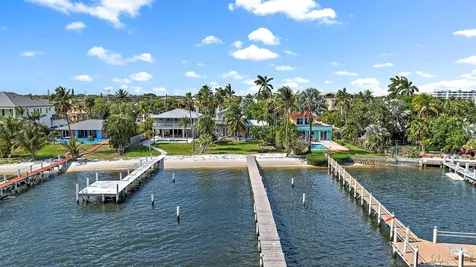 122 S Lake Drive Lantana FL 33462