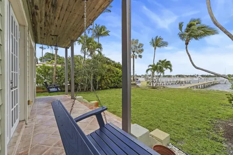 122 S Lake Drive Lantana FL 33462