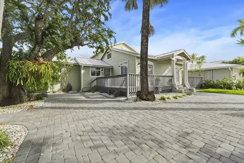 122 S Lake Drive Lantana FL 33462