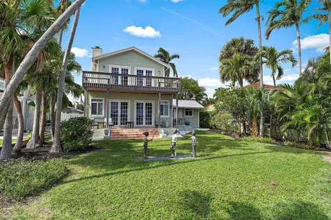 122 S Lake Drive Lantana FL 33462