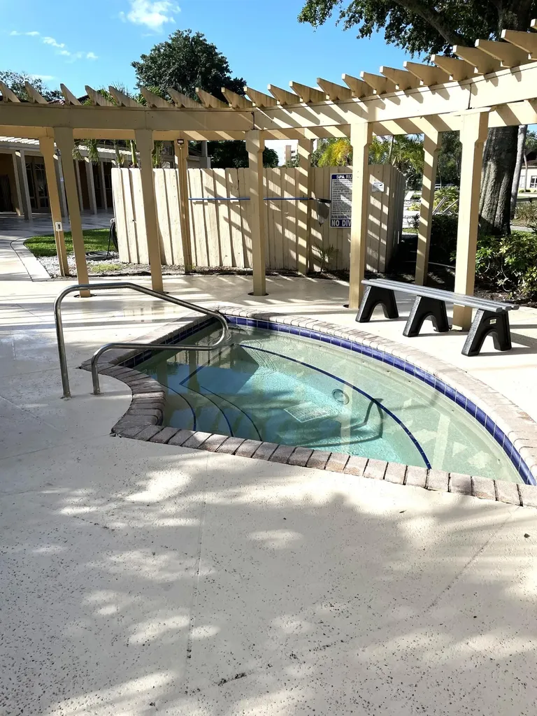 4839 Via Palm Lakes West Palm Beach FL 33417