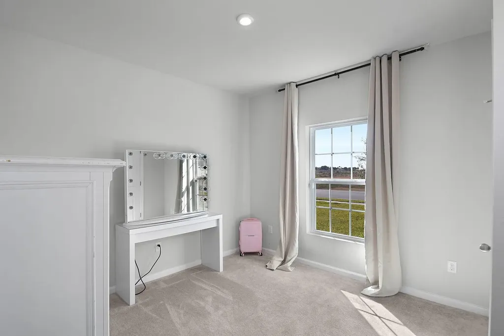 113 Dabou Loop Belle Glade FL 33430