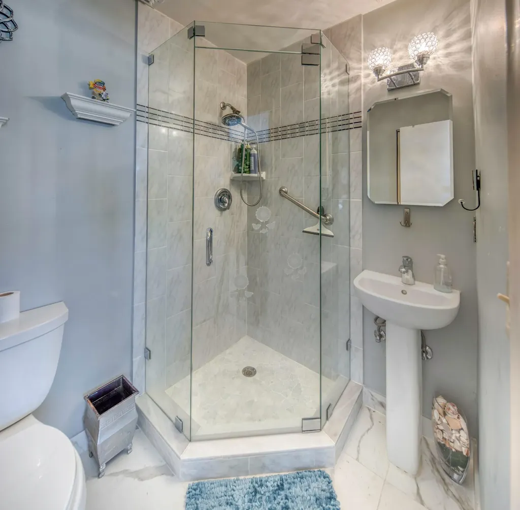 1720 NW 20th Avenue Delray Beach FL 33445