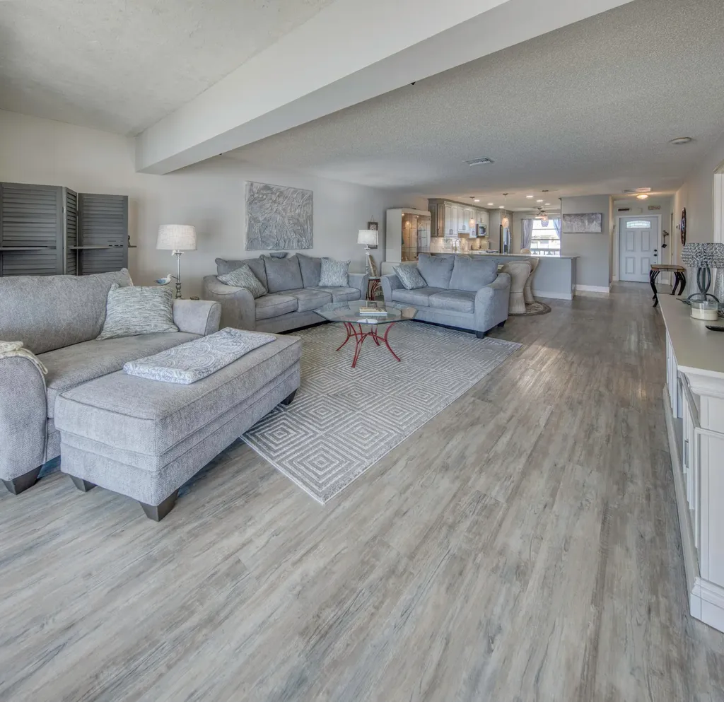 1720 NW 20th Avenue Delray Beach FL 33445