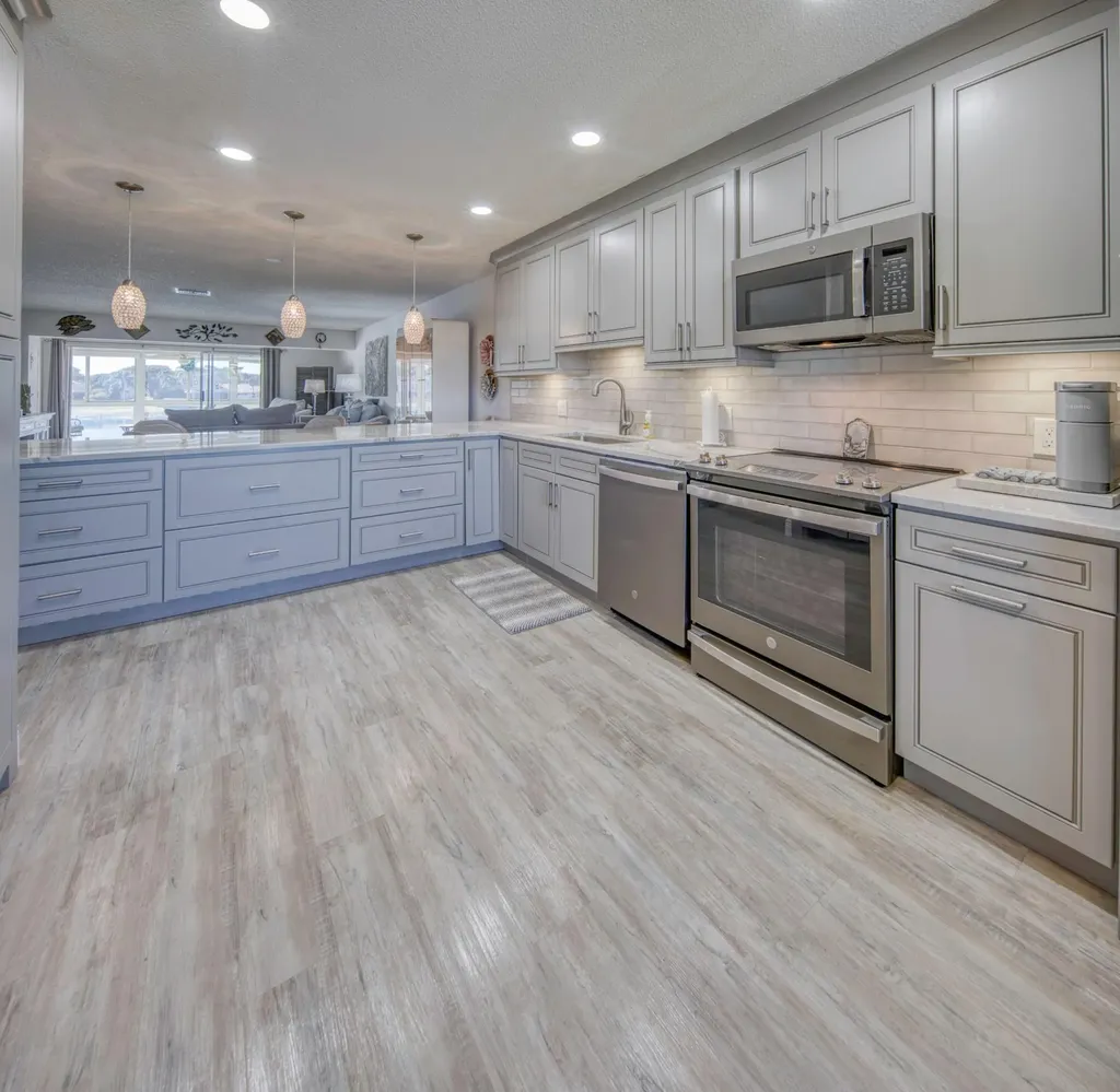 1720 NW 20th Avenue Delray Beach FL 33445