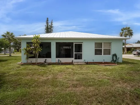 48 Mariposa Lane Port St Lucie FL 34952