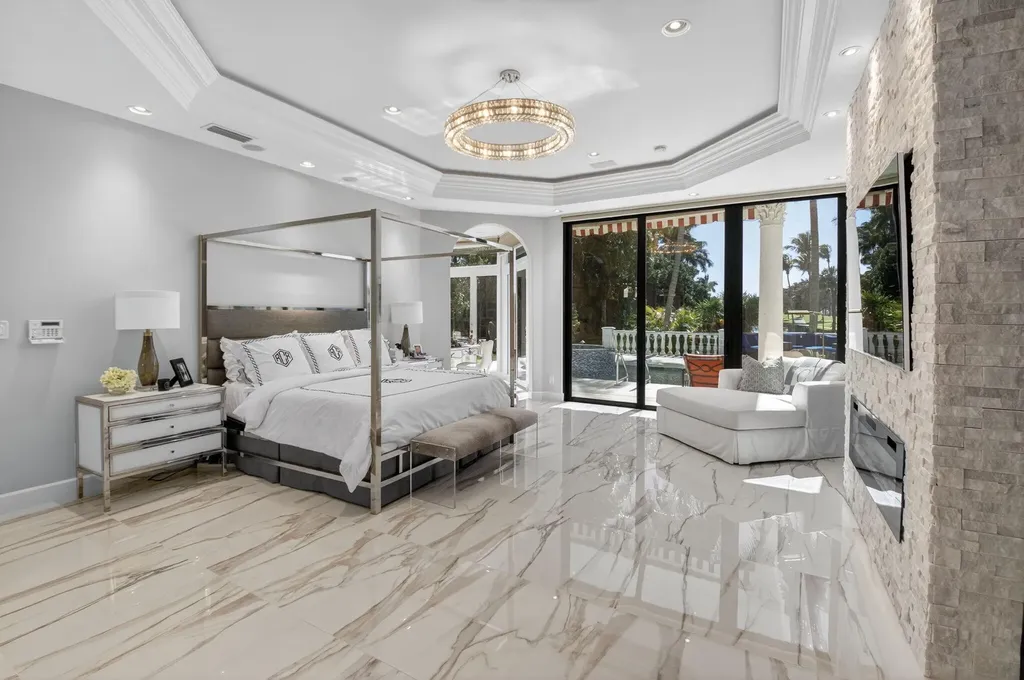 7000 Lions Head Lane Boca Raton FL 33496