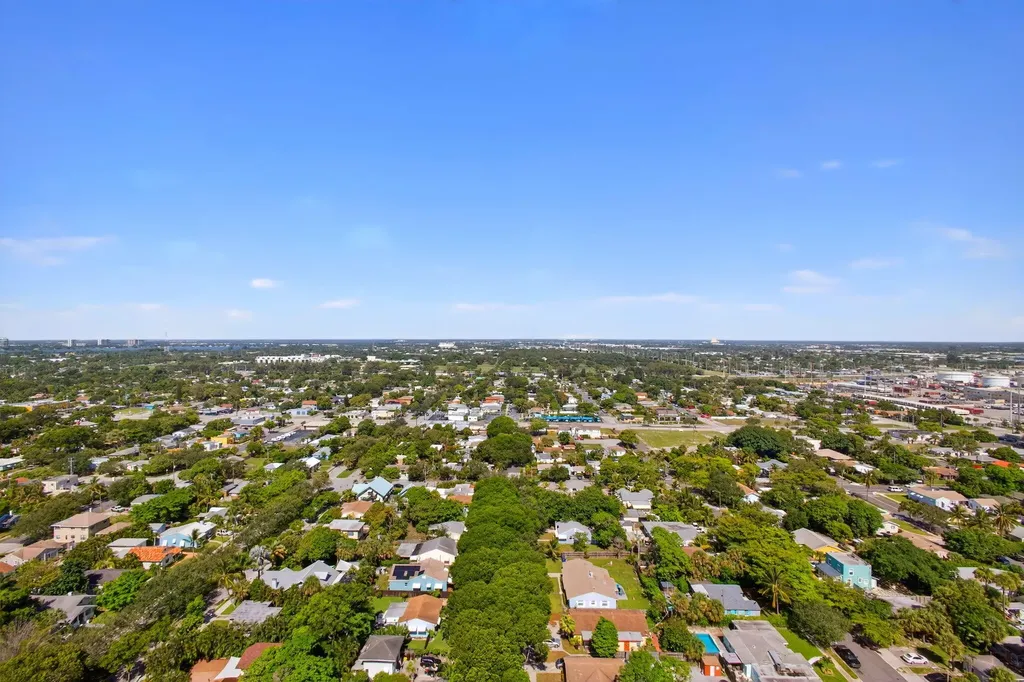 5600 N Flagler Drive West Palm Beach FL 33407