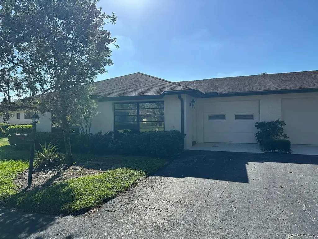 4800 Quailwood Drive Boynton Beach FL 33436
