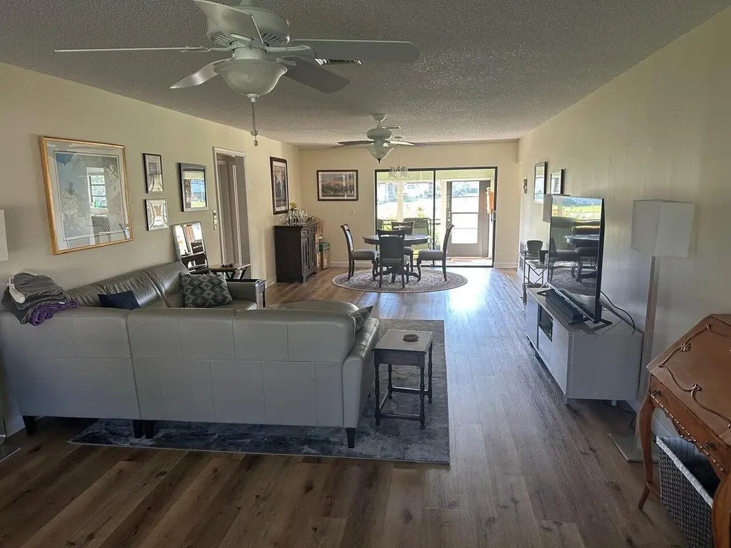 4800 Quailwood Drive Boynton Beach FL 33436