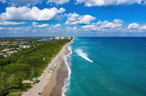 451 NE 25th Terrace Boca Raton FL 33431