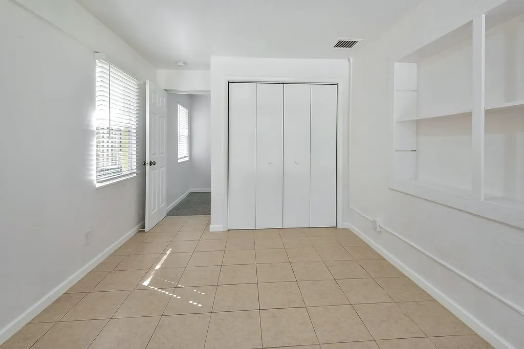 4882 Jefferson Road Delray Beach FL 33445