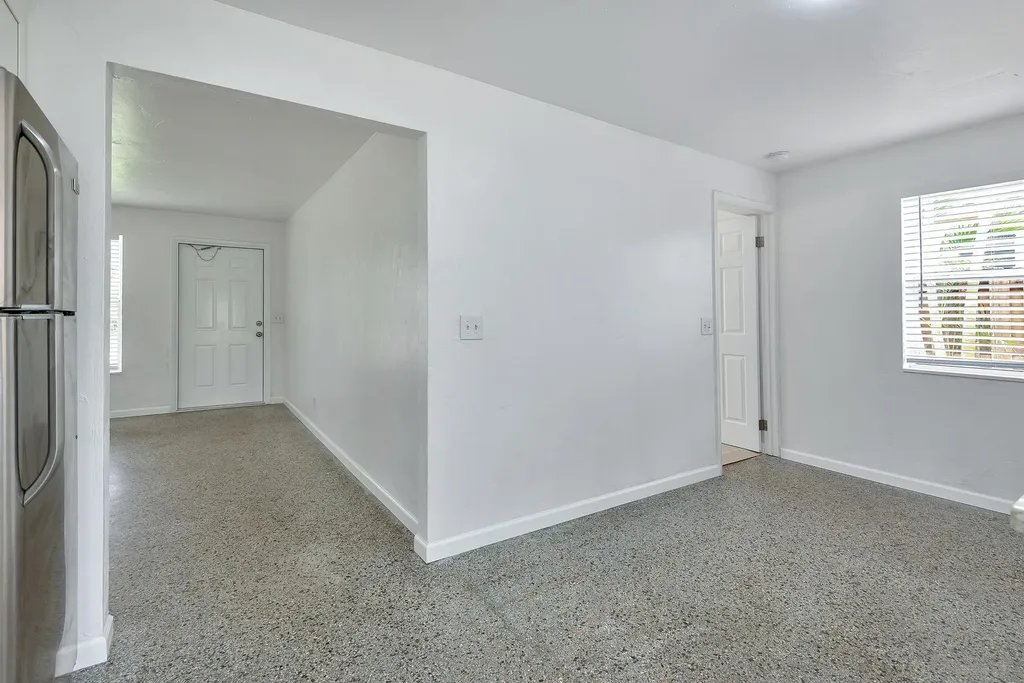4882 Jefferson Road Delray Beach FL 33445