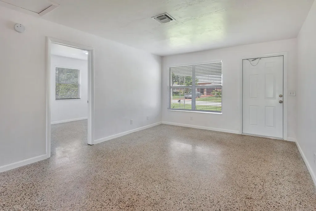 4882 Jefferson Road Delray Beach FL 33445