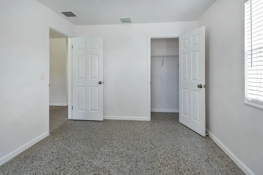4882 Jefferson Road Delray Beach FL 33445