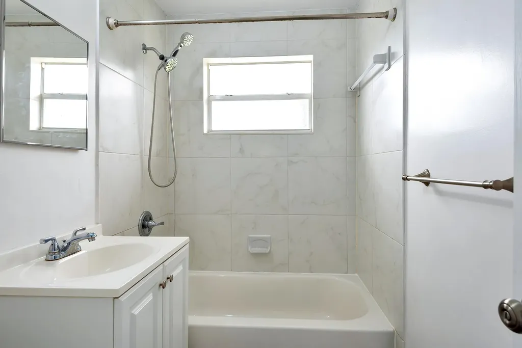 4882 Jefferson Road Delray Beach FL 33445