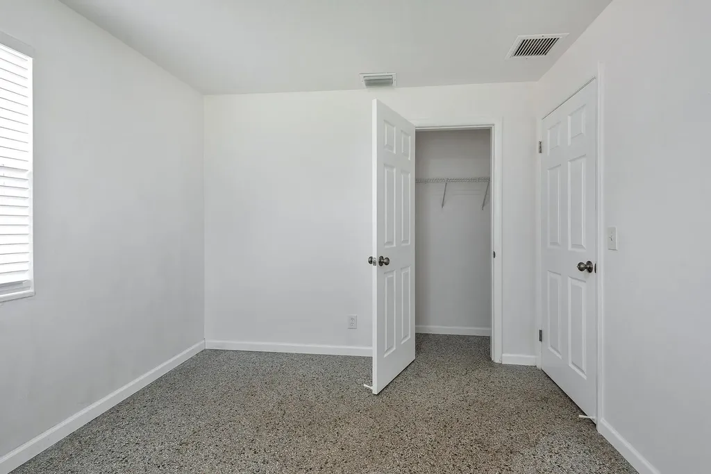 4882 Jefferson Road Delray Beach FL 33445