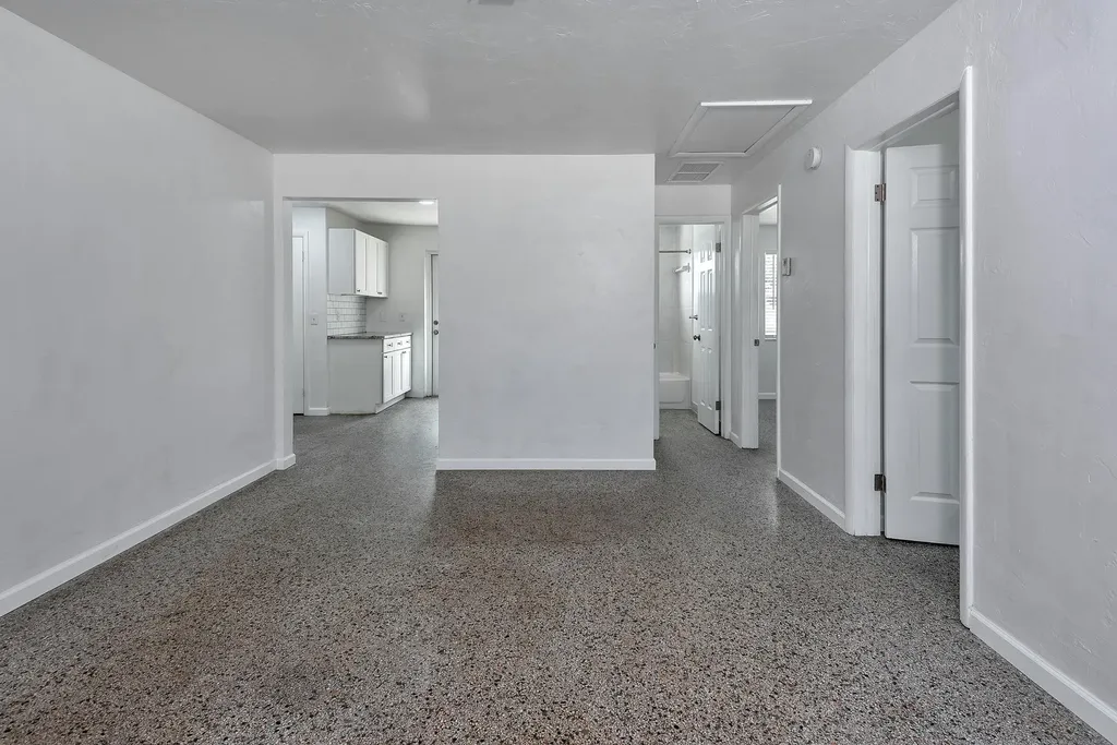 4882 Jefferson Road Delray Beach FL 33445
