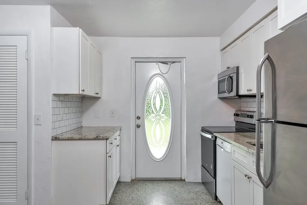 4882 Jefferson Road Delray Beach FL 33445