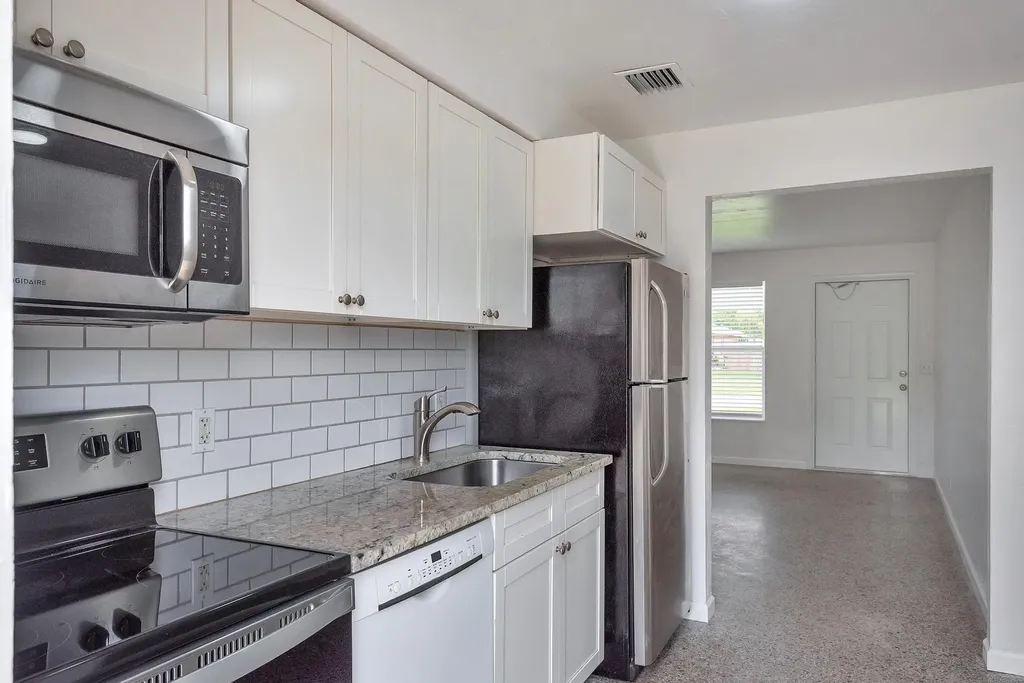 4882 Jefferson Road Delray Beach FL 33445