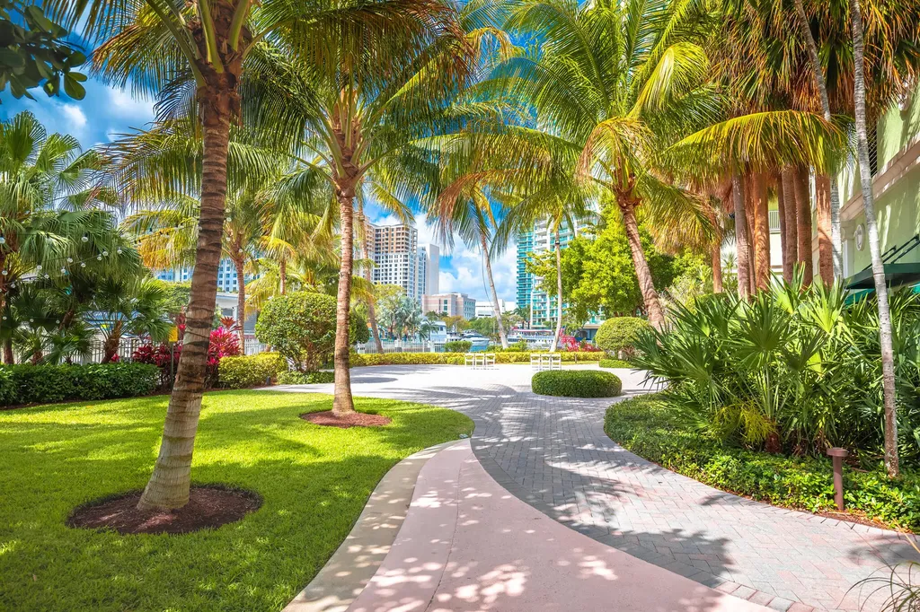 1819 SE 17th Street Fort Lauderdale FL 33316