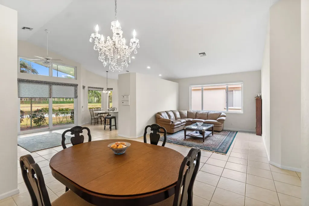 8502 Marsala Way Boynton Beach FL 33472