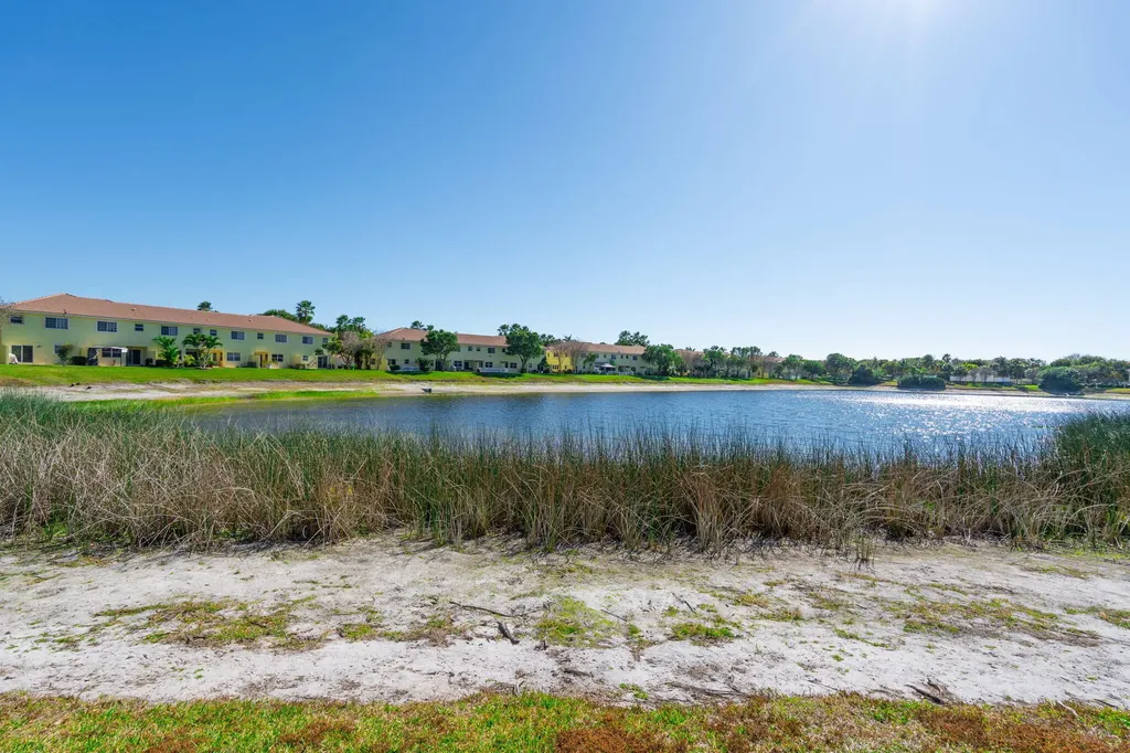948 Imperial Lake Road West Palm Beach FL 33413