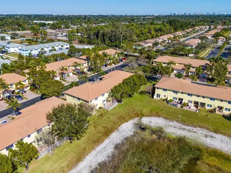 948 Imperial Lake Road West Palm Beach FL 33413