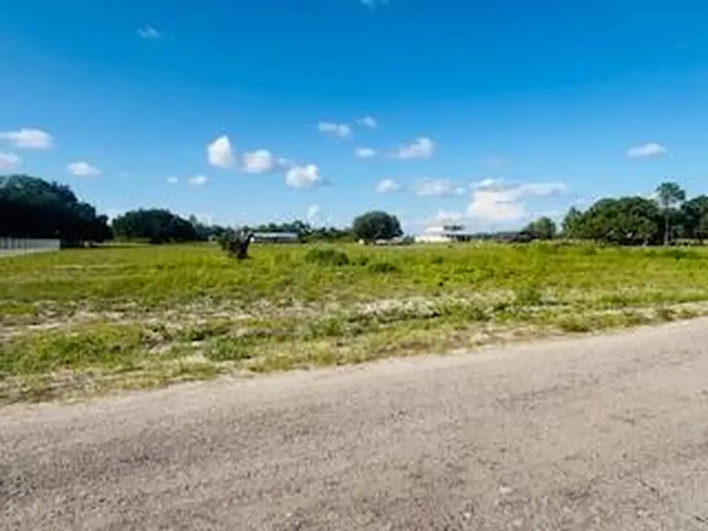 7610 16th Terrace Labelle FL 33935