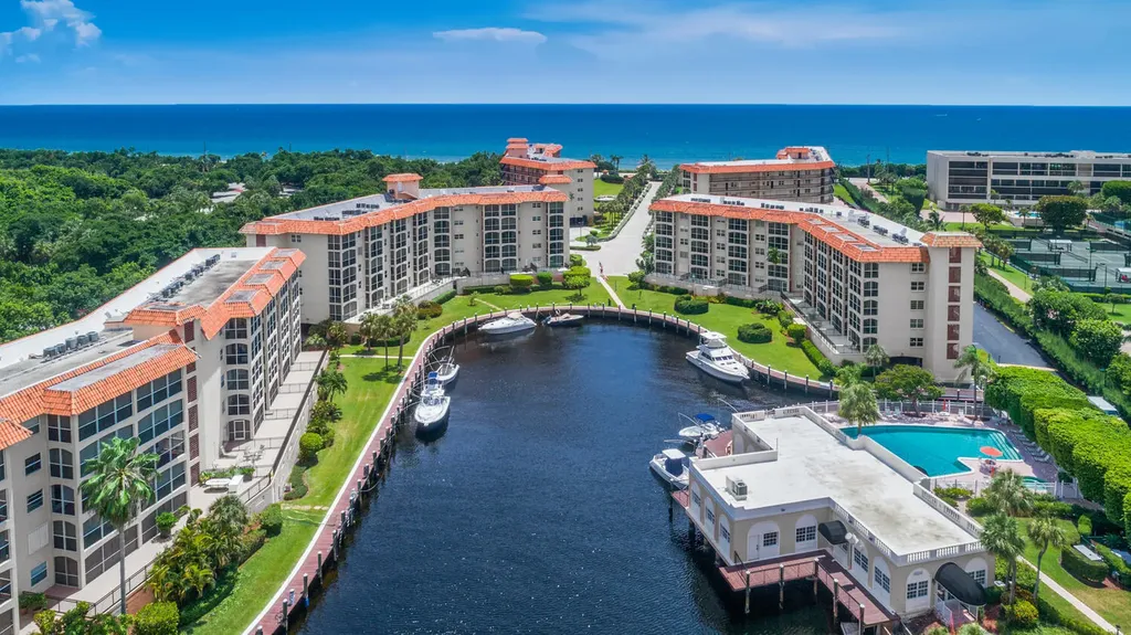 2871 N Ocean Boulevard Boca Raton FL 33431