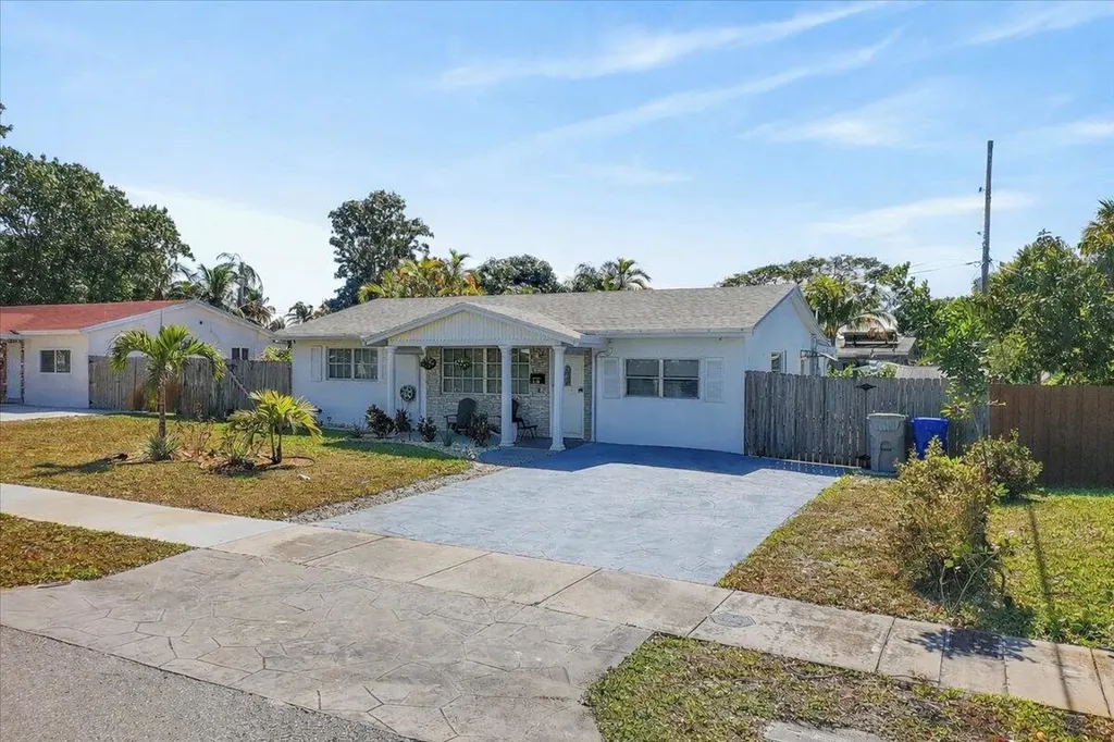 110 NE 30th Street Pompano Beach FL 33064